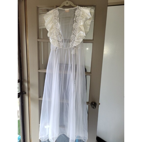 Perfection Vintage White Embroidered Lace Sheer Bridal Bride Maxi Robe Petite - Picture 8 of 9